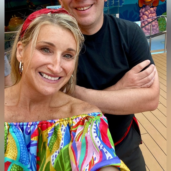 Off the shoulder crop top by Sugarlips - Picture 6 of 9